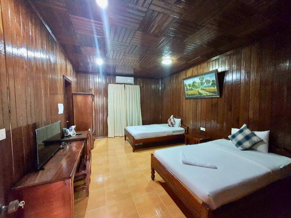 Sam Moon'S Hotel Angkor Wooden House Siem Reap Exteriör bild