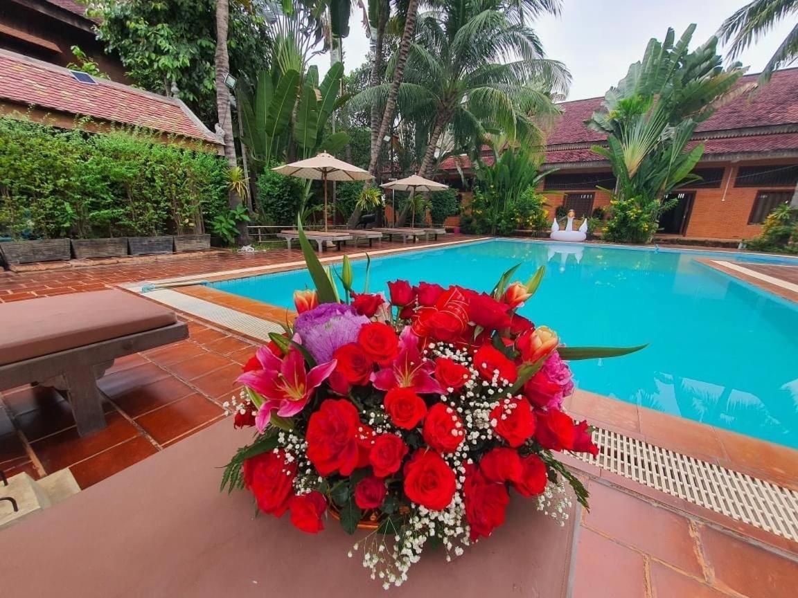 Sam Moon'S Hotel Angkor Wooden House Siem Reap Exteriör bild
